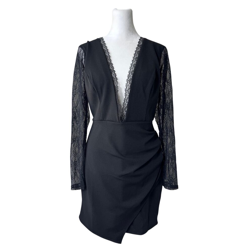 NWT ASOS Black Lace Deep V-Neck Bodycon Long Sleeve Knee Length Dress
